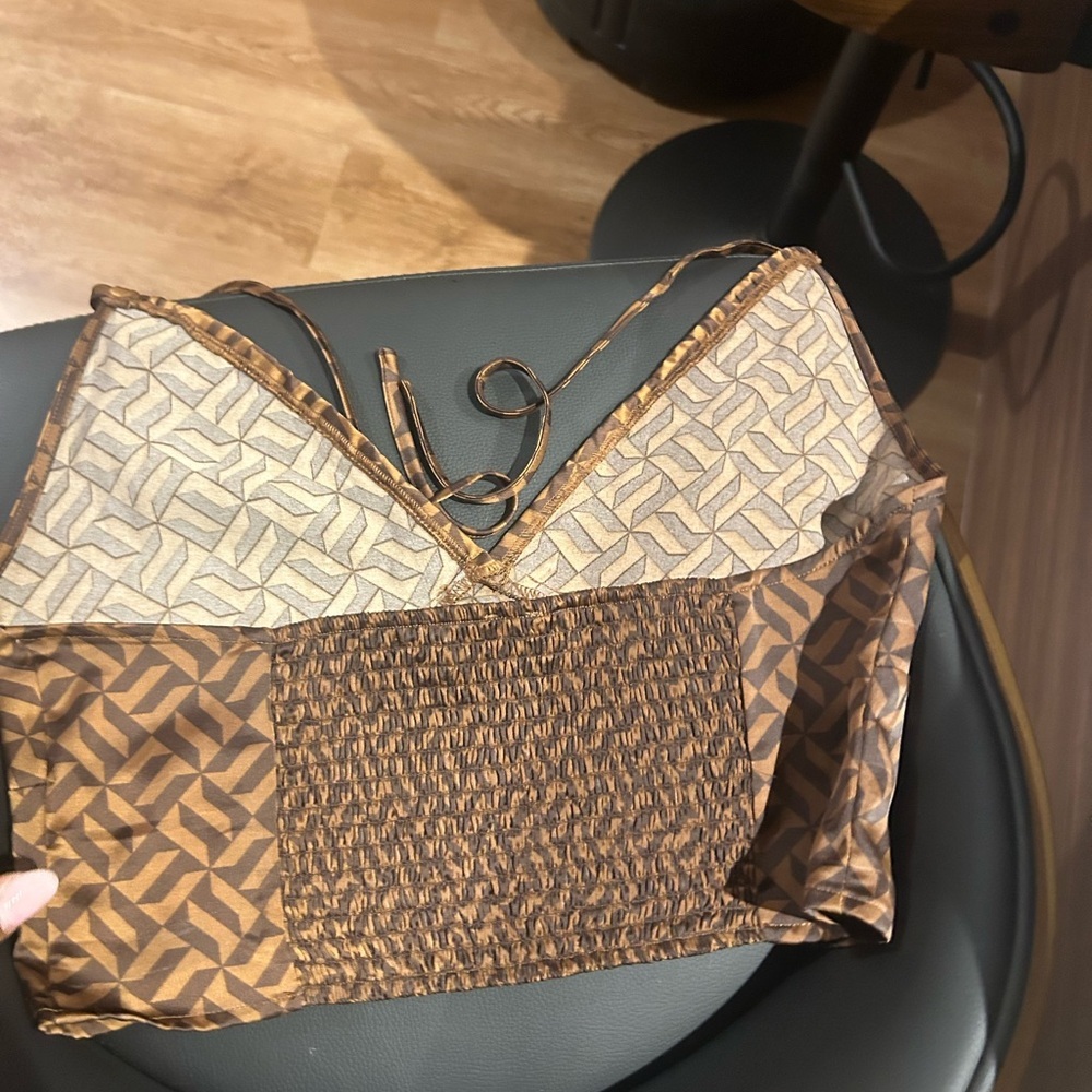 #1 - Picture 3 of 11